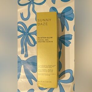 Sunny Daze Facial Gel Enzyme Scrub